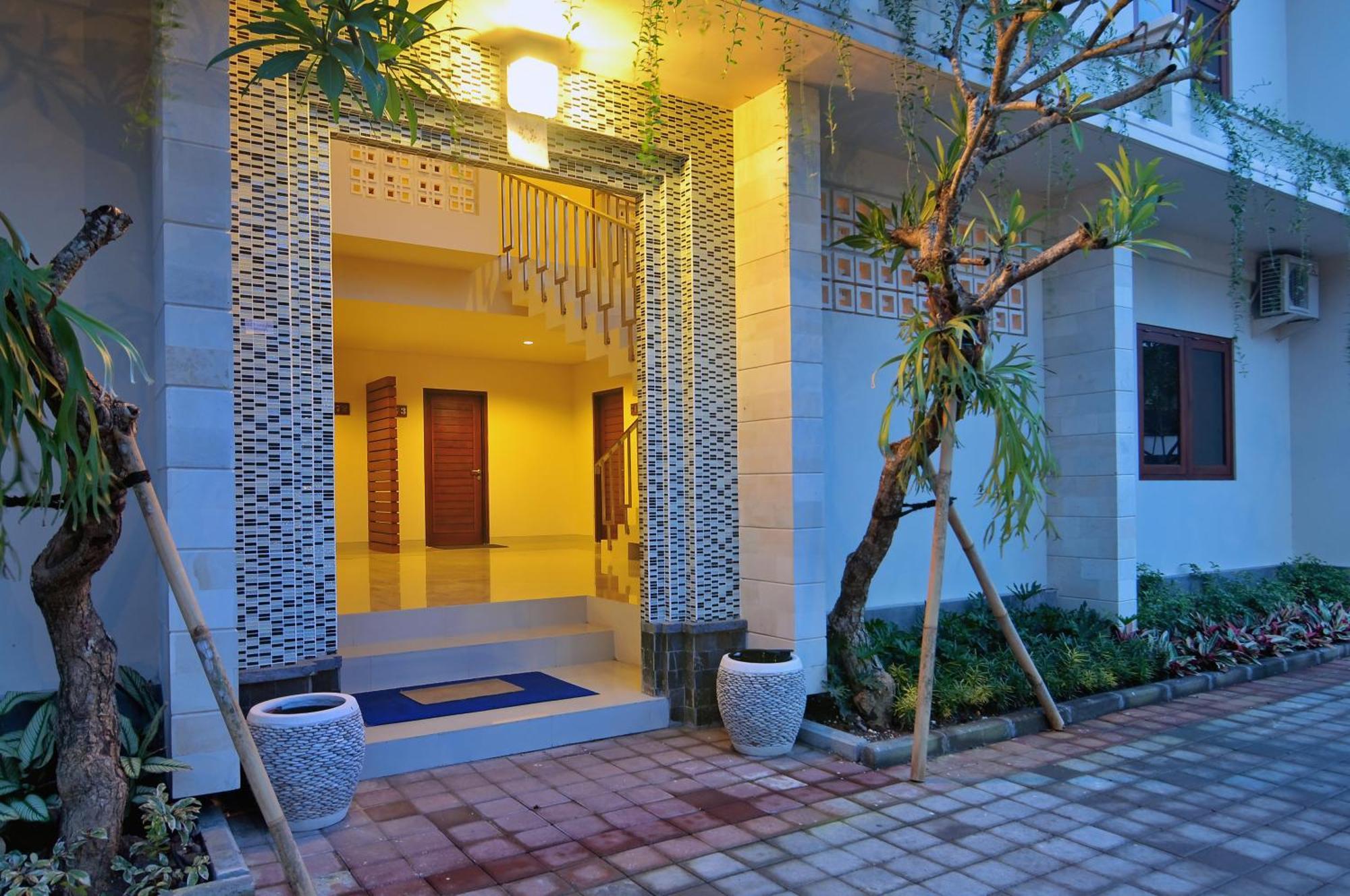 Aparthotel Taman Ayu Town House Legian Exterior foto